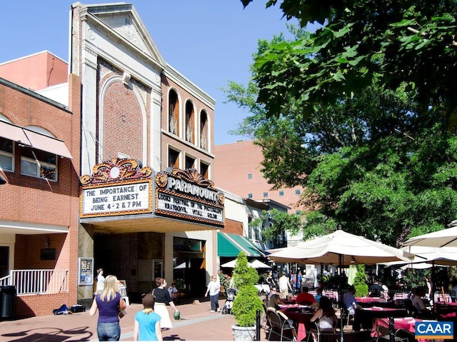 217 E Jefferson St, Charlottesville, VA 22902 - view of building exterior