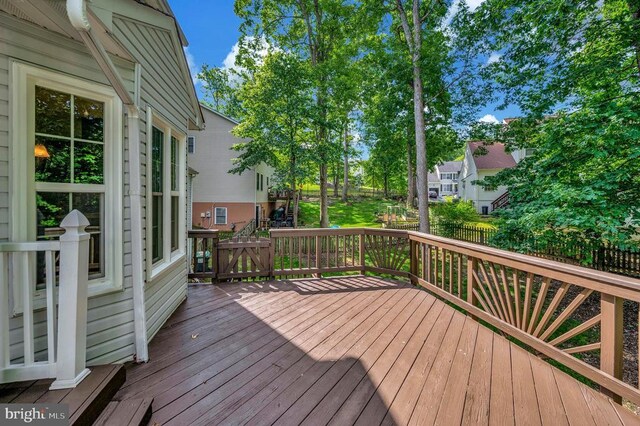 10502 Watford Ln, Fredericksburg, VA 22408