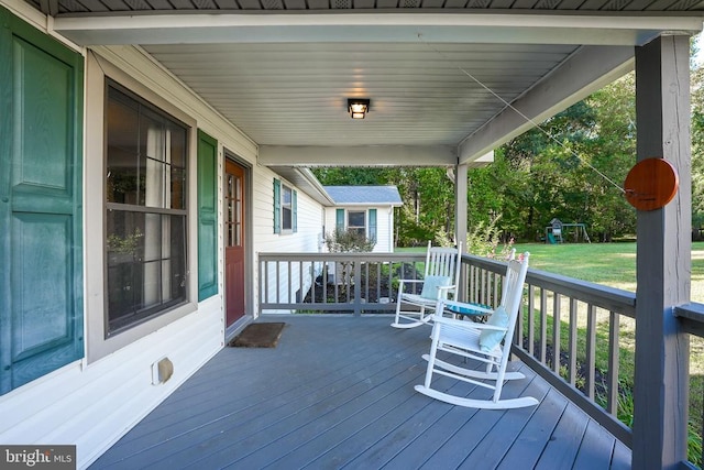 15605 Cedar Tree Ct, Mineral, VA 23117 - view of wooden porch