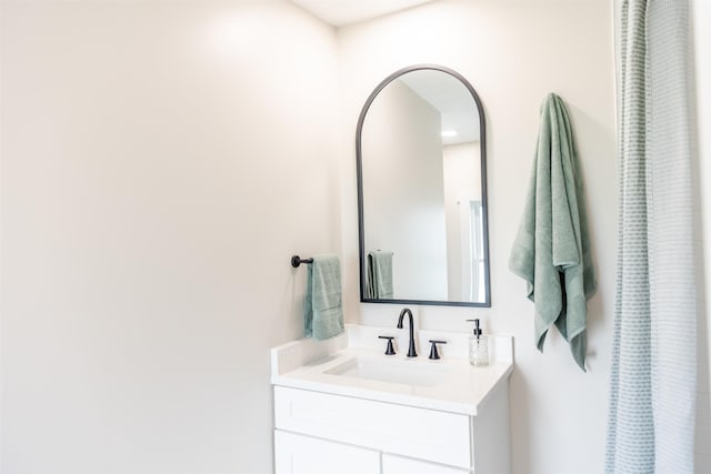 519 Arpia St, Lexington, VA 24450 - full bath with vanity