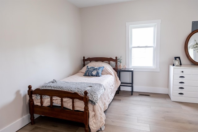 519 Arpia St, Lexington, VA 24450 - bedroom featuring baseboards and light wood-style floors