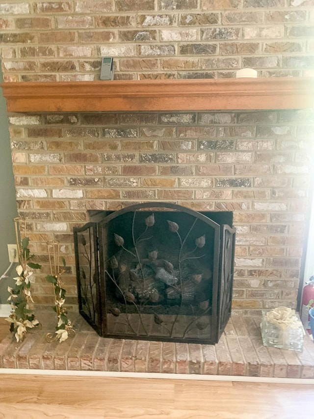 209 Raintree Rd, Verona, VA 24482 - detailed view of wood finished floors
