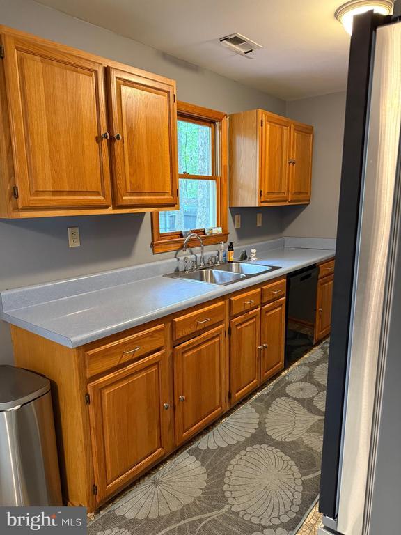 170 Oak Rd, Bumpass, VA 23024 - photo 3