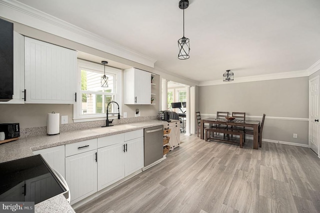 11603 Enchanted Woods Way, Fredericksburg, VA 22407 - kitchen featuring a sink, stainless steel dishwasher, crown molding, light wood-style floors, and white cabinets