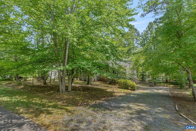 7 Englewood Dr, Palmyra, VA 22963 - view of street