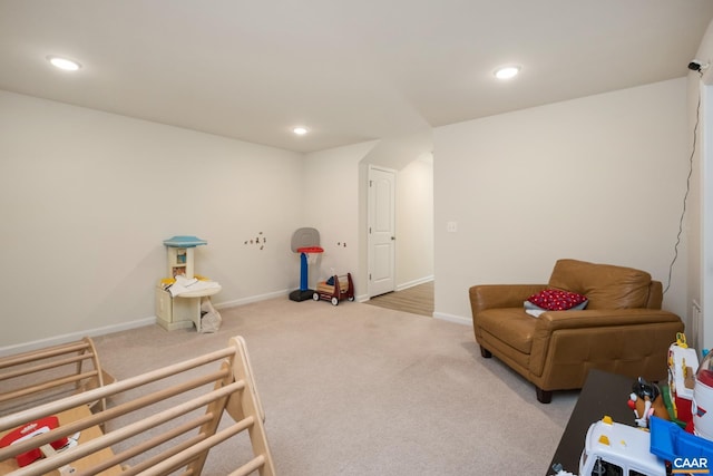 interior space with carpet, baseboards, and recessed lighting
