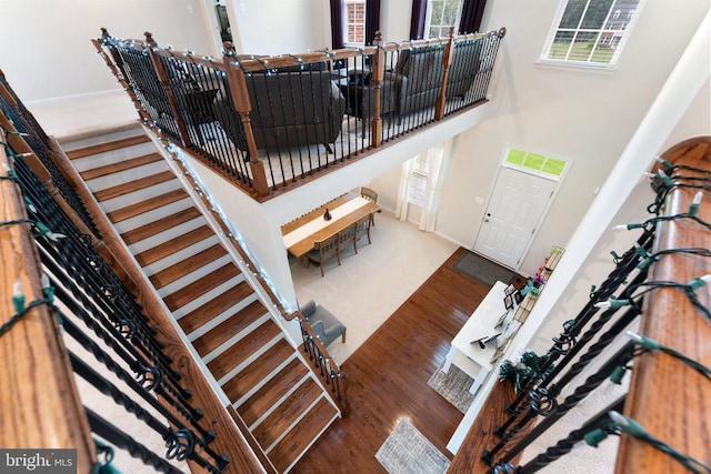 12804 Monterey Ct, Fredericksburg, VA 22407 - foyer entrance with wood finished floors, a towering ceiling, and baseboards