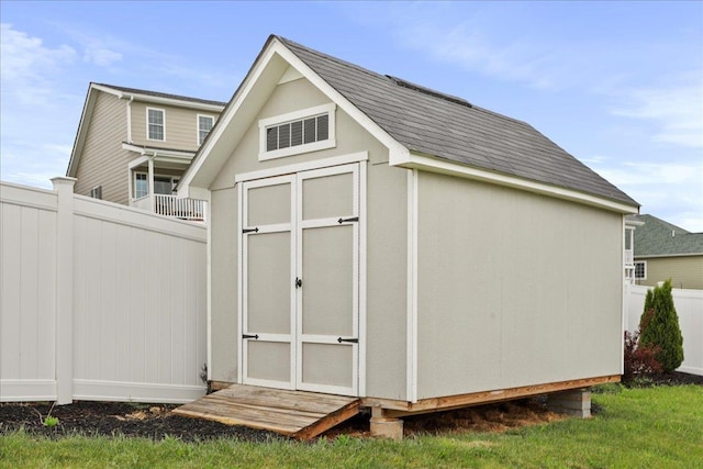 115 Beauregard Dr, Staunton, VA 24401 - view of shed featuring fence