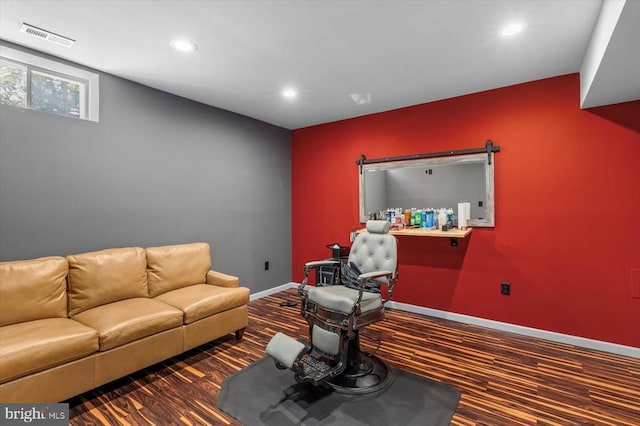7922 Madison Plantation Way, Fredericksburg, VA 22407 - living area featuring wood finished floors and recessed lighting