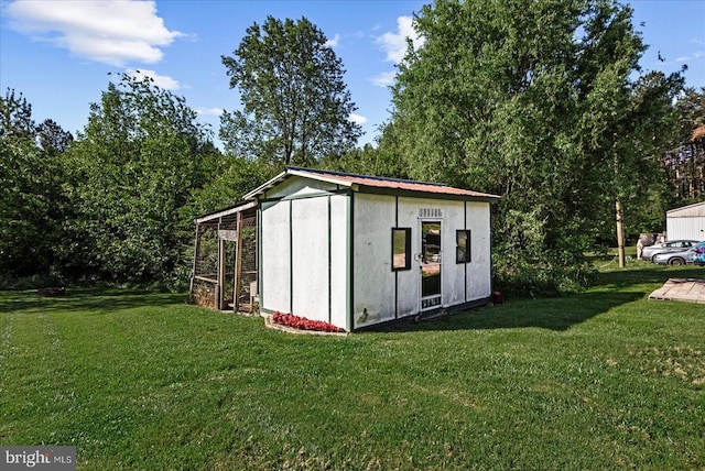 3048 Oakland Rd, Louisa, VA 23093 - view of outdoor structure featuring an outbuilding
