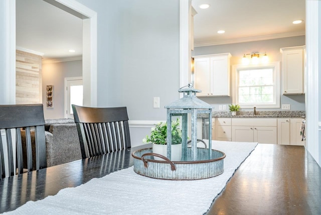 4517 Wiltshire St, Rockingham, VA 22802 - dining space featuring ornamental molding and recessed lighting