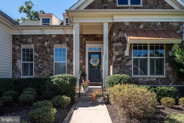 11407 Osprey Trl, Spotsylvania, VA 22551 - view of exterior entry featuring stone siding