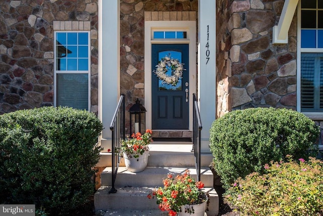11407 Osprey Trl, Spotsylvania, VA 22551 - doorway to property with stone siding