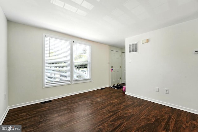 838 Oak Leaf Ct, Warrenton, VA 20186 - photo 4