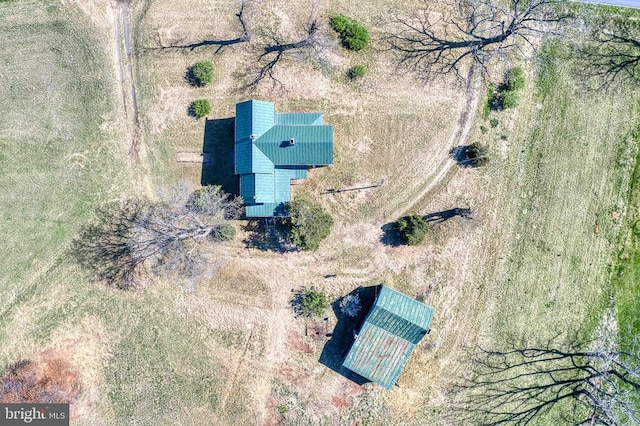 aerial view of property and surrounding area