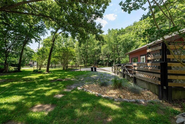 123 Fishermans Ln, Luray, VA 22835 - view of yard