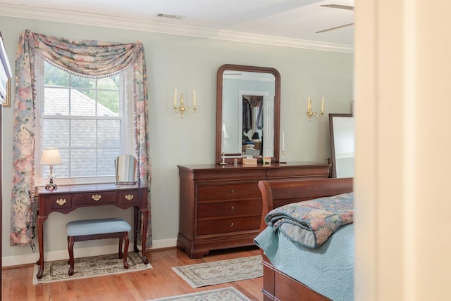 225 Divot Dr, Harrisonburg, VA 22802 - bedroom featuring wood finished floors, ornamental molding, and baseboards
