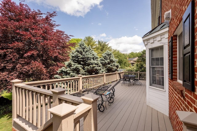 225 Divot Dr, Harrisonburg, VA 22802 - wooden deck with outdoor dining area