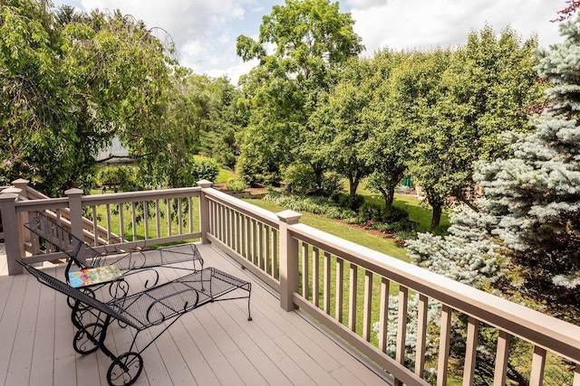225 Divot Dr, Harrisonburg, VA 22802 - view of wooden terrace