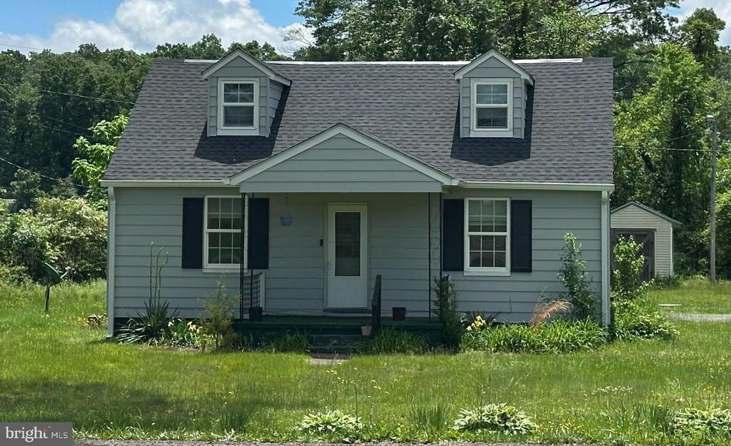 16142 Brandy Rd, Culpeper, VA 22701 - cape cod home with a front lawn, roof with shingles, and a porch