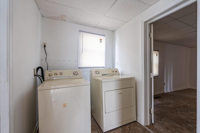 822 Beverley St W, Staunton, VA 24401 - washroom featuring washing machine and clothes dryer and laundry area