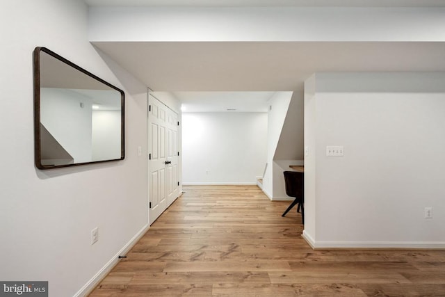 5915 Copper Mountain Dr W, Spotsylvania, VA 22553 - corridor with wood finished floors and baseboards