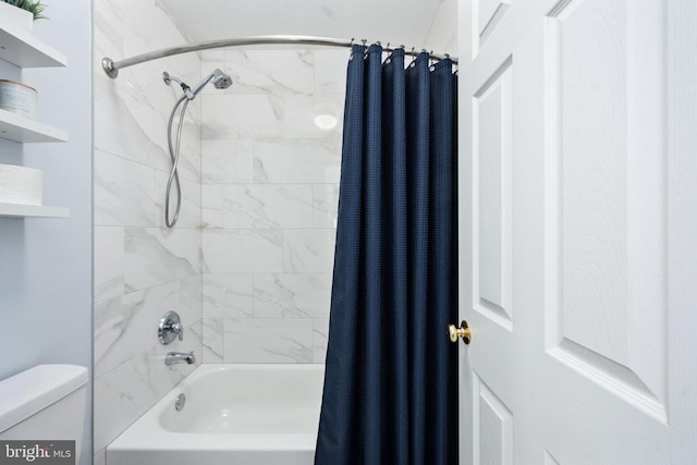 5915 Copper Mountain Dr W, Spotsylvania, VA 22553 - full bathroom with shower / tub combo with curtain and toilet