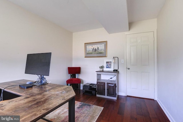 18691 Springs Rd, Jeffersonton, VA 22724 - office featuring wood finished floors and baseboards