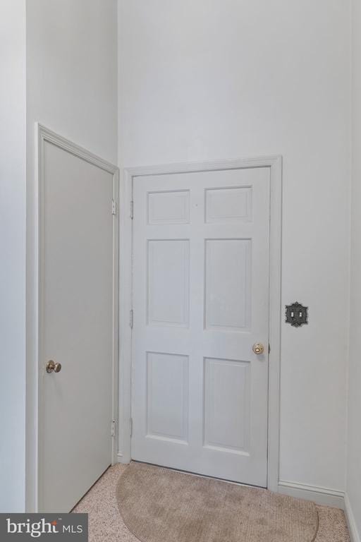 101 Deerwood Rd, Charlottesville, VA 22911 - hallway featuring carpet floors and baseboards