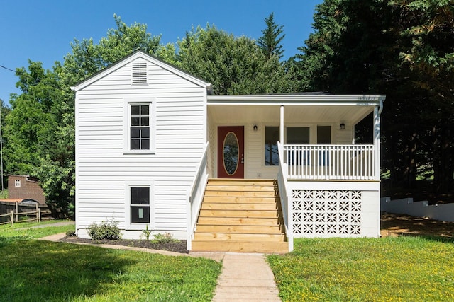 53 Woodcrest Rd, Staunton, VA 24401 - view of front of home with a front yard, a porch, and stairway