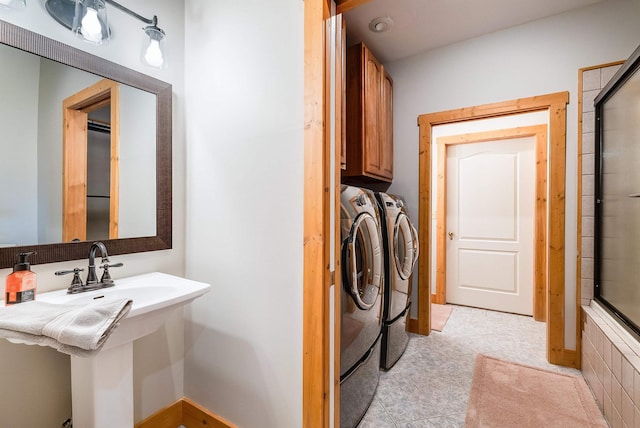928 Melrose Rd, Rockingham, VA 22802 - clothes washing area featuring washer and clothes dryer
