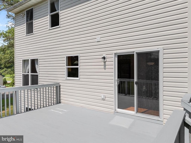 17417 Hawthorne Ave, Culpeper, VA 22701 - view of wooden terrace