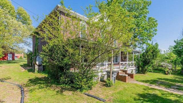 506 Williams Ave, Shenandoah, VA 22849 - view of front of home featuring a front yard