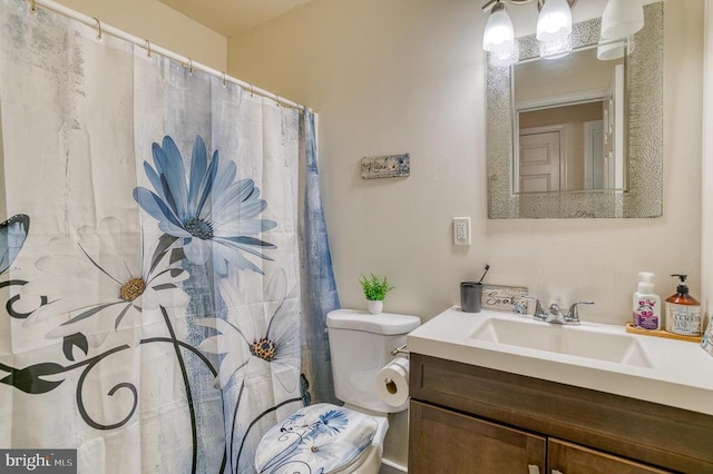 10119 Jameson Ln, Culpeper, VA 22701 - bathroom with vanity, toilet, and curtained shower