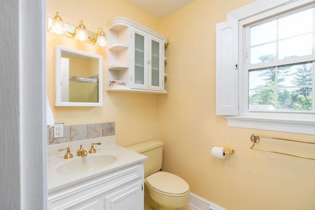 812 Meadowbrook Rd, Waynesboro, VA 22980 - bathroom with toilet, vanity, and a shower