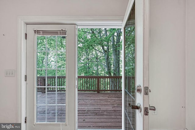 188 Byrd Point Ln, Louisa, VA 23093 - view of doorway