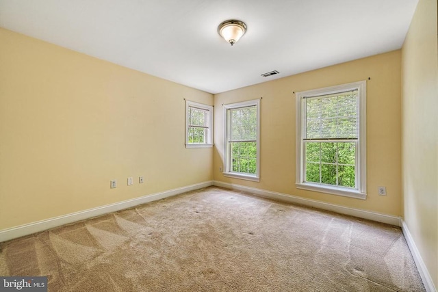 188 Byrd Point Ln, Louisa, VA 23093 - unfurnished room featuring baseboards and carpet