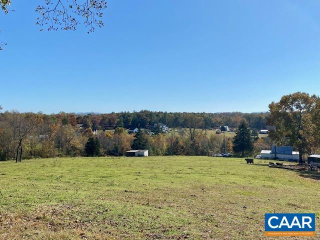 1420 Parrish Rd, Earlysville, VA 22936 - view of yard featuring a rural view