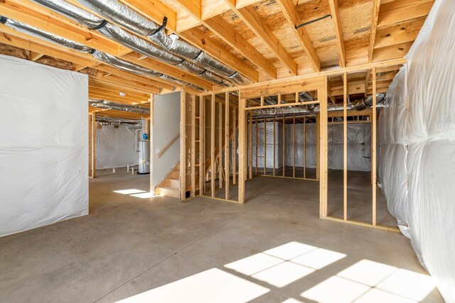 216 Spring Run Ln, Waynesboro, VA 22980 - unfinished basement featuring strapped water heater