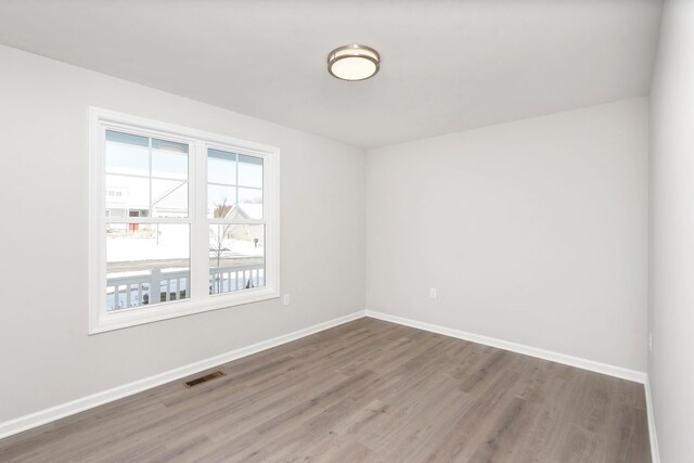 216 Spring Run Ln, Waynesboro, VA 22980 - spare room featuring wood finished floors and baseboards