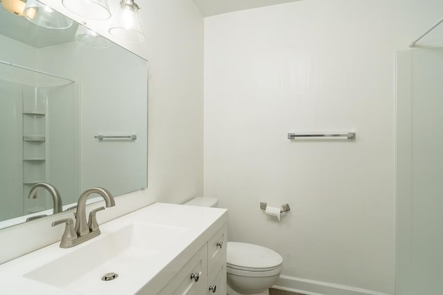 1014 Paul St, Harrisonburg, VA 22802 - full bathroom with toilet, vanity, and a shower