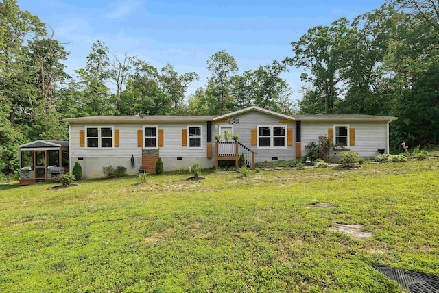 2749 Lee Hwy E, New Market, VA 22844 - view of front of property with crawl space, a sunroom, and a front yard
