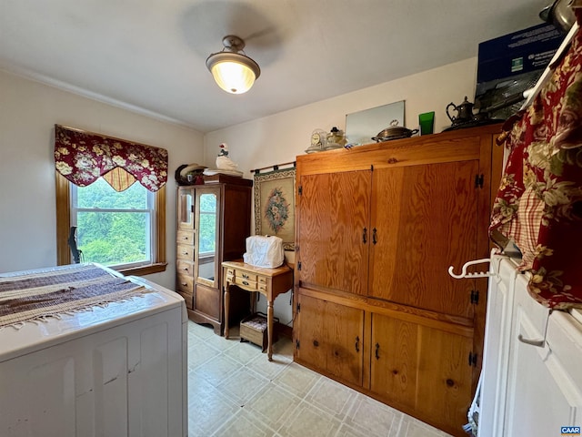1820 Springhill Rd, Staunton, VA 24401 - bedroom with light floors
