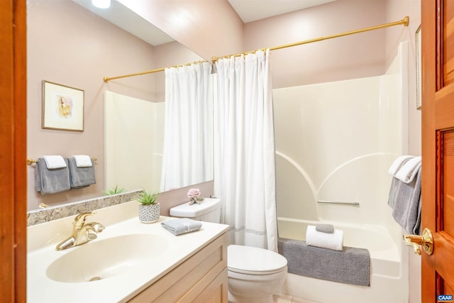 7930 Old Green Mountain Rd, Esmont, VA 22937 - full bath featuring toilet, vanity, and shower / bathtub combination with curtain