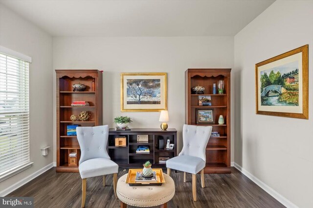 14219 Belle Ave, Culpeper, VA 22701 - sitting room featuring wood finished floors and baseboards