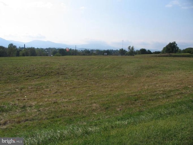 Cottage Dr, Luray, VA 22835