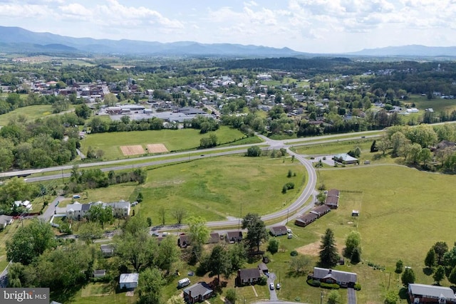 Cottage Dr, Luray, VA 22835