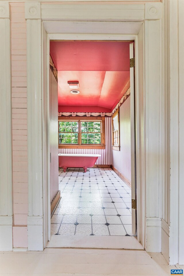 5722 James River Rd, Gladstone, VA 24553 - corridor with vaulted ceiling