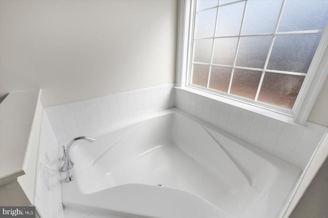 35367 Pheasant Ridge Rd, Locust Grove, VA 22508 - bathroom with a garden tub