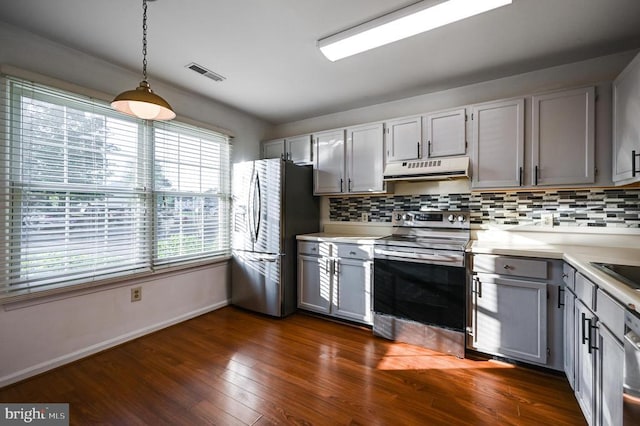 11175 Elwyn Ct, Fredericksburg, VA 22407 - kitchen with stainless steel appliances, under cabinet range hood, backsplash, gray cabinets, and light countertops